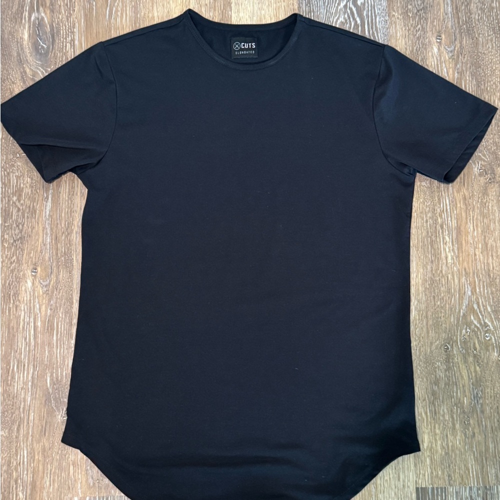 Cuts Enlongated Men's Large Black T-Shirt